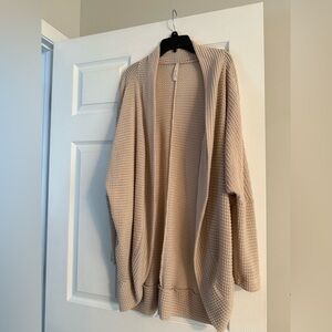 Cream/tan lightweight cardigan